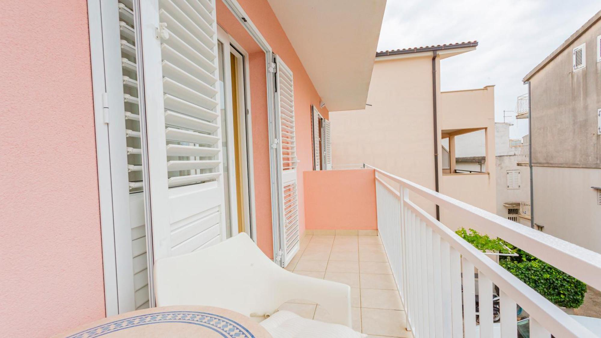 Baska Voda Apartments - Steps From The Beach, Free Parking, Central Location Εξωτερικό φωτογραφία