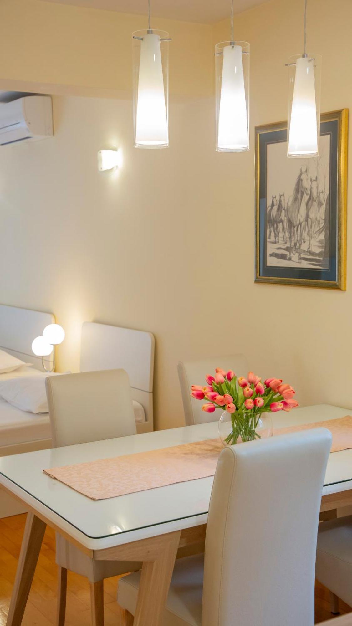 Baska Voda Apartments - Steps From The Beach, Free Parking, Central Location Εξωτερικό φωτογραφία