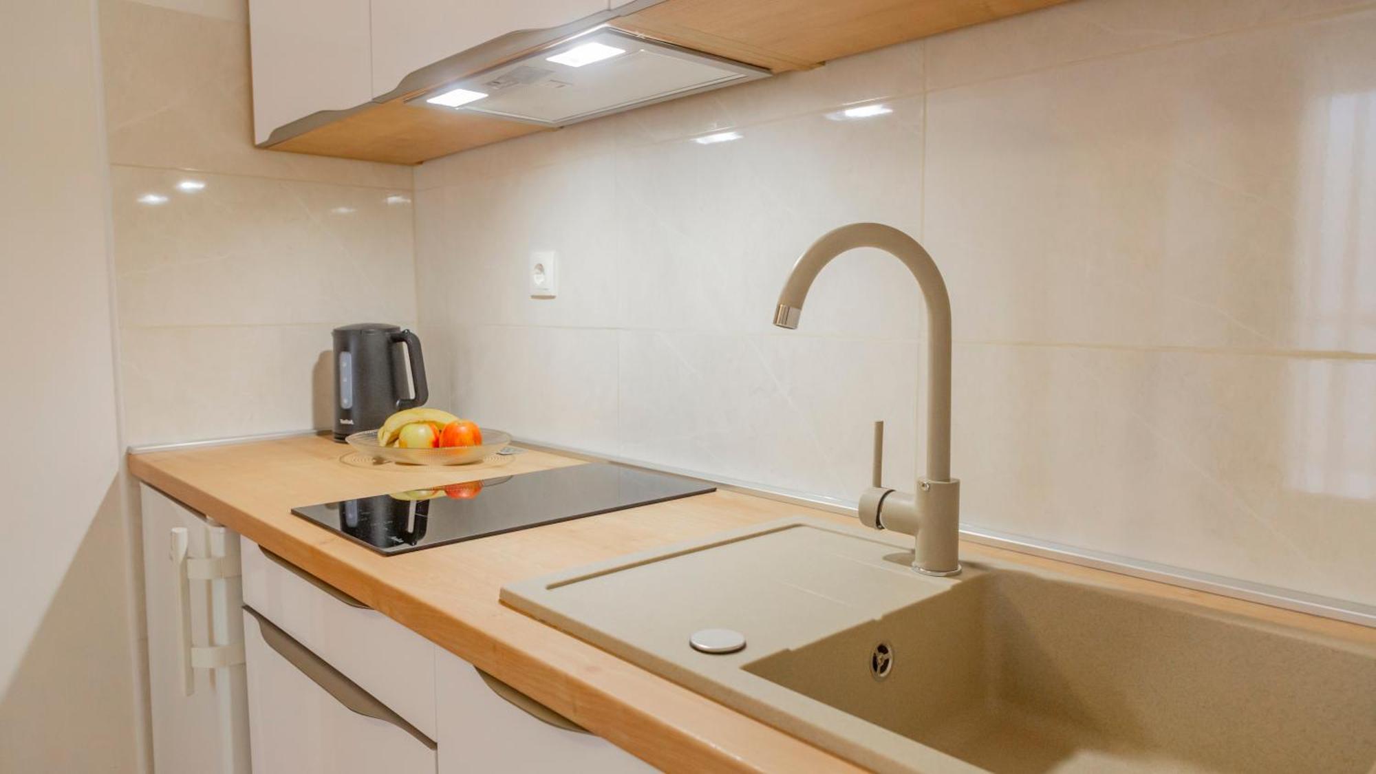 Baska Voda Apartments - Steps From The Beach, Free Parking, Central Location Εξωτερικό φωτογραφία